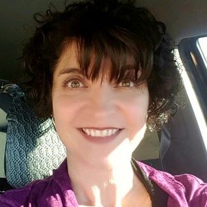 Meet your Posher, Edna